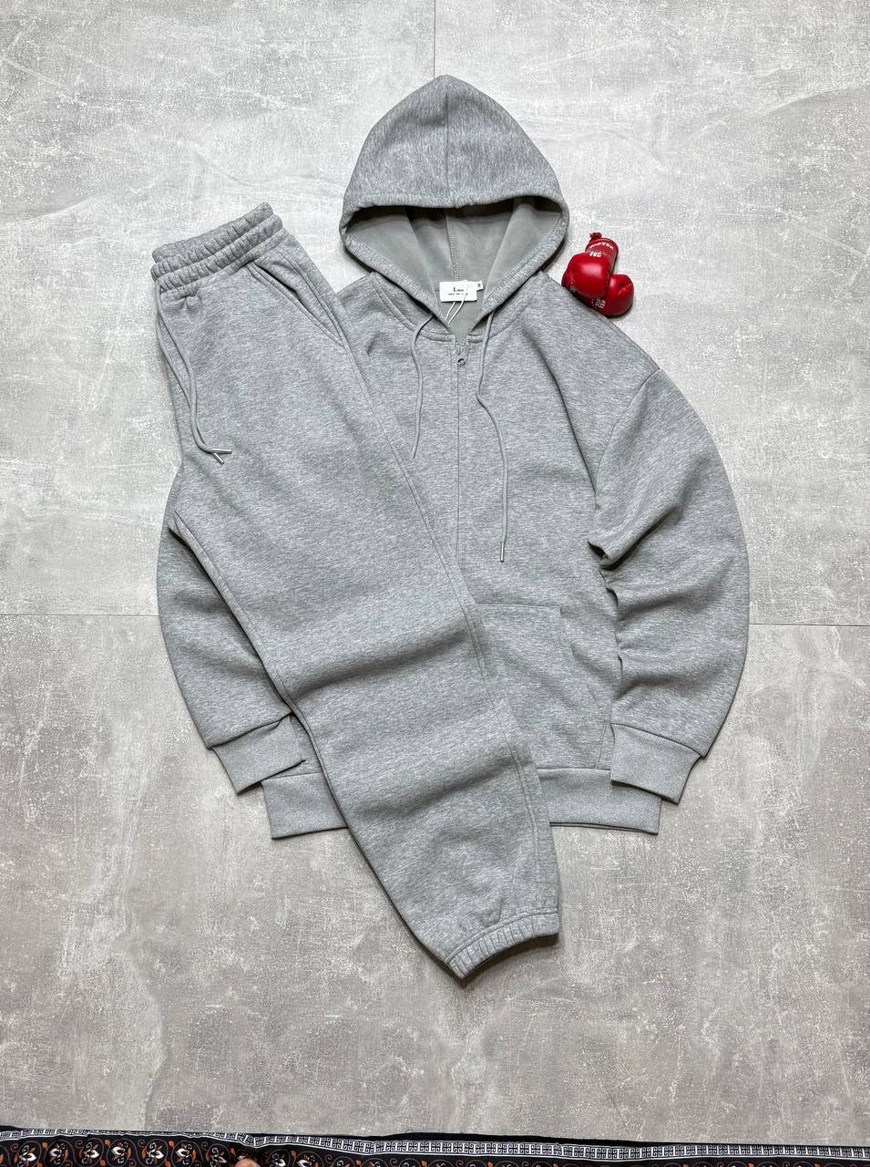 спортивный костюм brunello cucinelli,спортивные костюм,костюм бежевый,мужские спортивные костюмы,спортивный костюм для мужчин