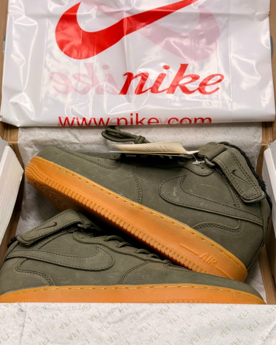 кросcовки nike air force 1,зимние кроссовки nike air force 1 mid,кроссовки nike air force 1 mid,nike air force 1 mid,nike air force 1 high green