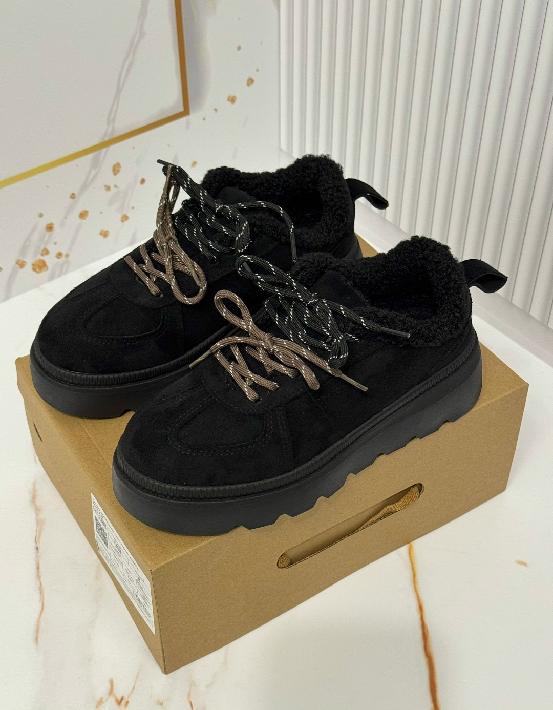 ,модели обуви,повседневная ,ботинки спортивные,зимняя  женская