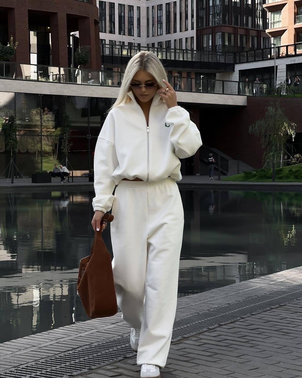 спортивные костюмы женские,свитшот и джоггеры,cпортивный костюм женский на флисе,костюм на флисе,женский костюм на флисе