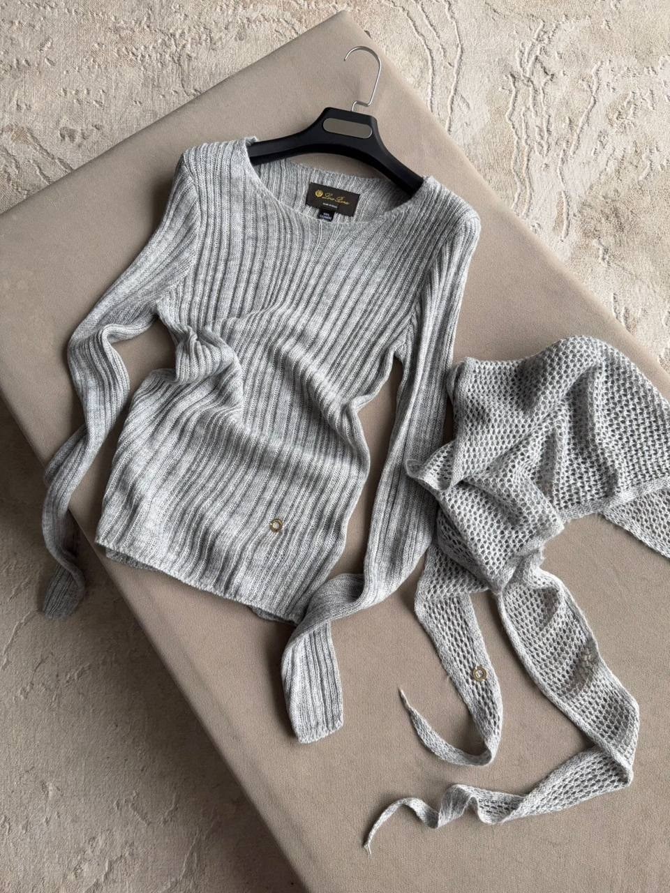 стильный джемпер,вязаная шапка,шляпа женская,перчатки шерстяные