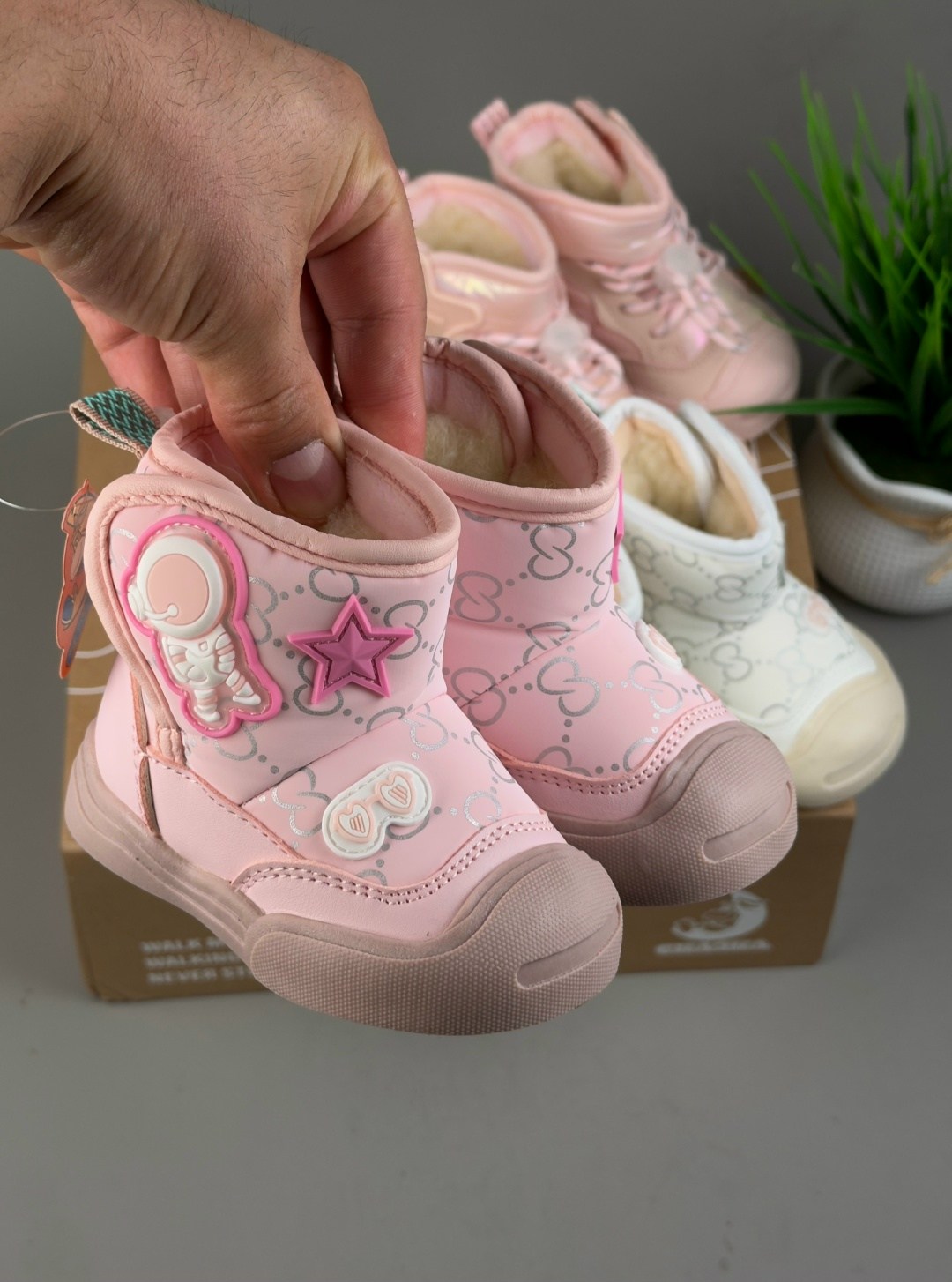 ,детская  для девочек,полусапожки для девочек,детская ,детские ботиночки