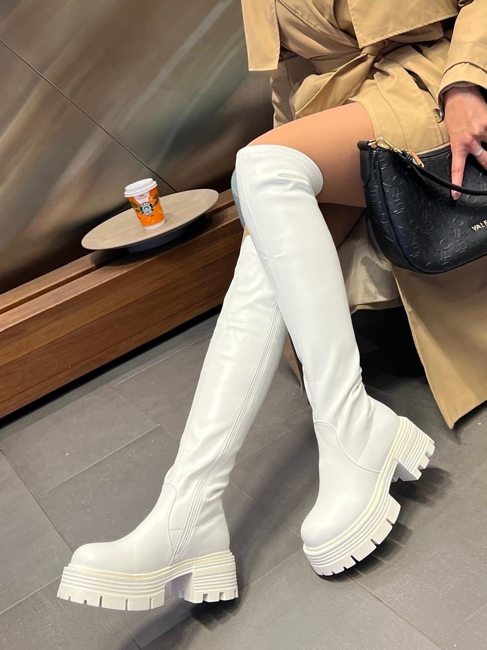 ботфорты женские,сапоги ботфорты,белые ботфорты,ботфорт,демисезонные ботфорты