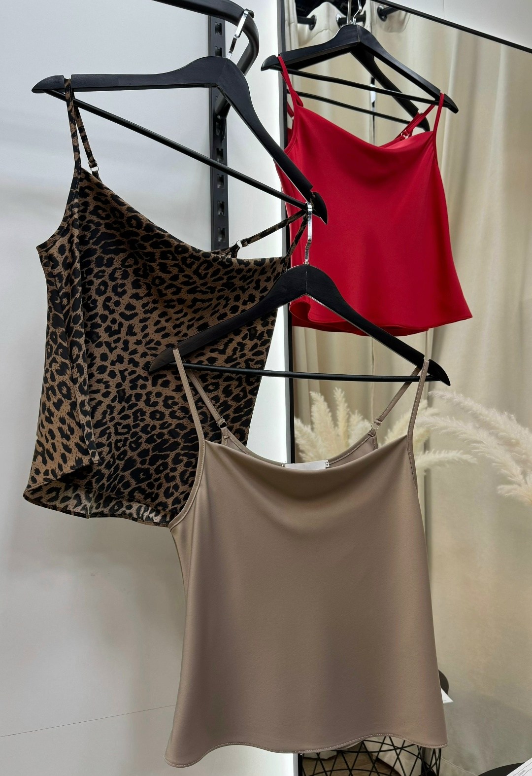 бюстье,женские топы,одежда женская,атласный топ,атласный бюстгальтер