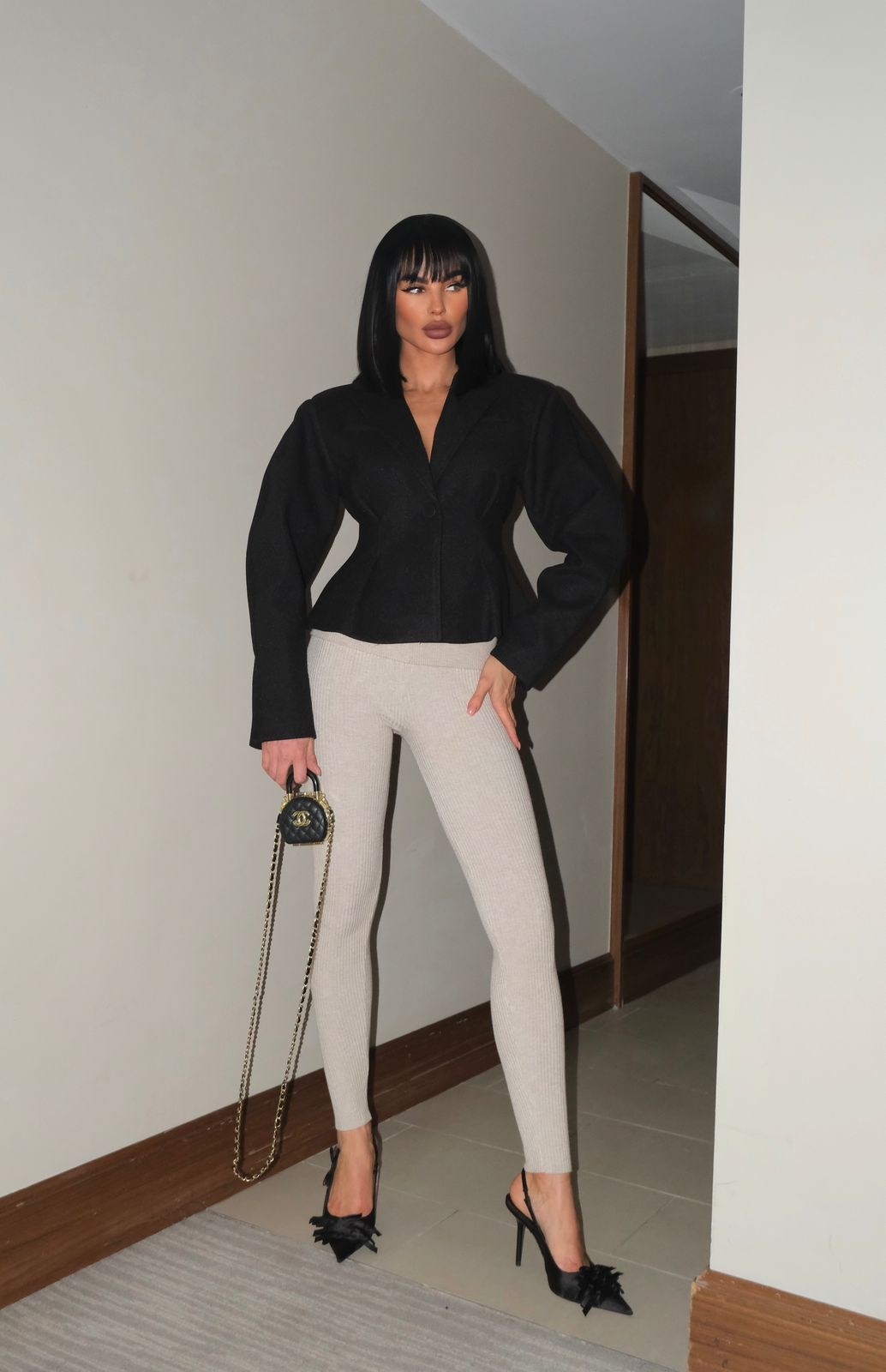 стильные костюмы,жакет,полупальто пиджак,пиджак пальто