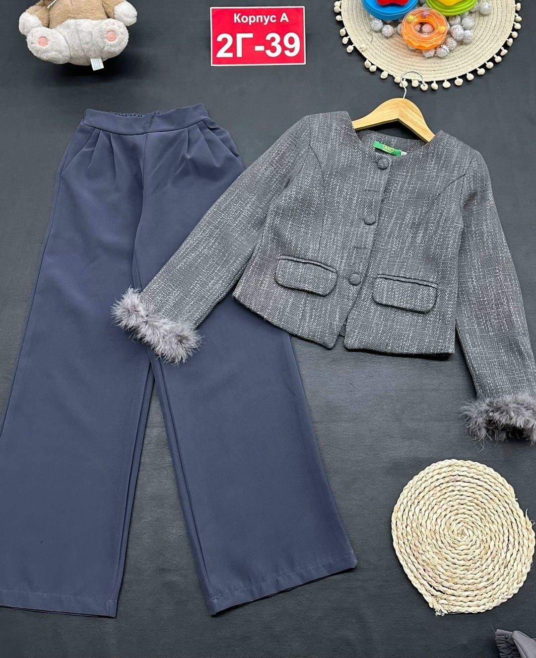 костюмчик,костюмы для девушек,костюм двойка,брючный костюм для девочек,комплект костюм