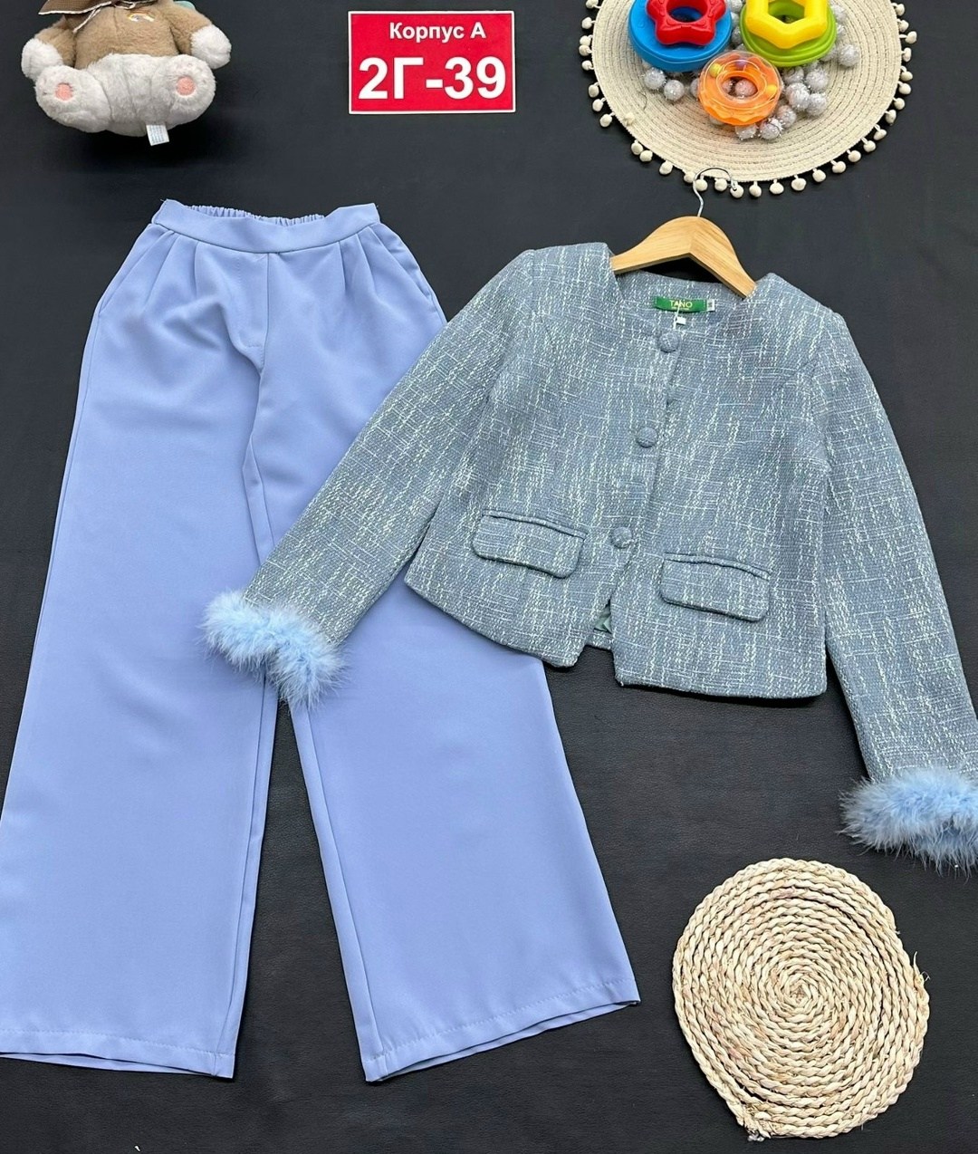 костюмчик,костюмы для девушек,костюм двойка,брючный костюм для девочек,комплект костюм