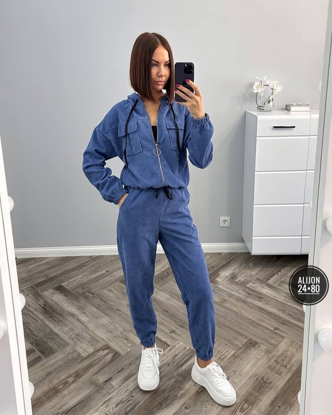 костюм повседневный,костюм двойка вельвет,вельветовый костюм ,костюм модный,вельветовые костюмы