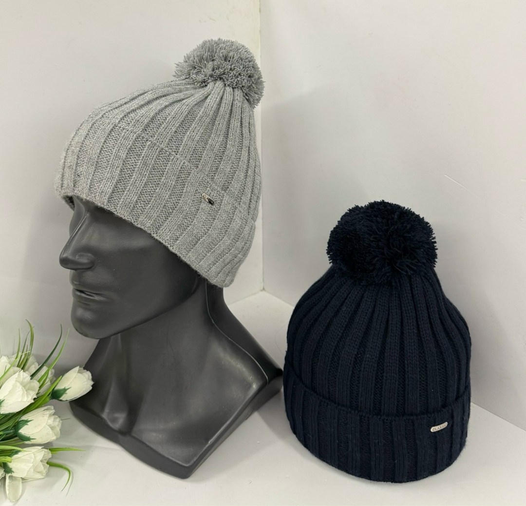 шапка мужская вязаная с помпоном,шапка вязаная для мальчика,шапка вязаная,шапка мужская,мужская шапка с помпоном