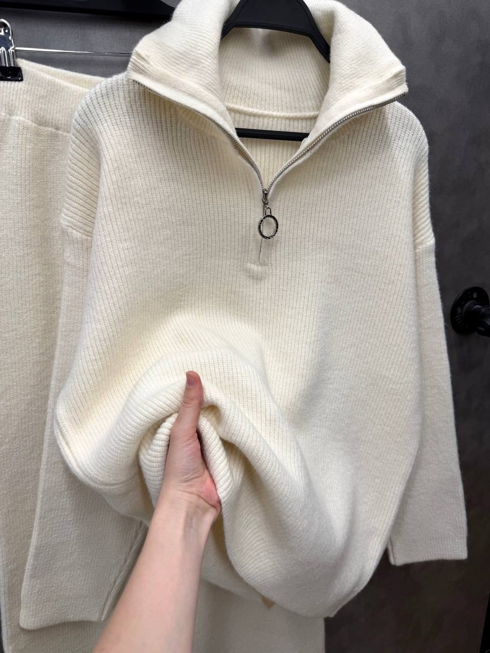 трикотажный костюм,трикотажный костюм женский,вязаные брюки,вязаные кардиганы,вязаные костюмы