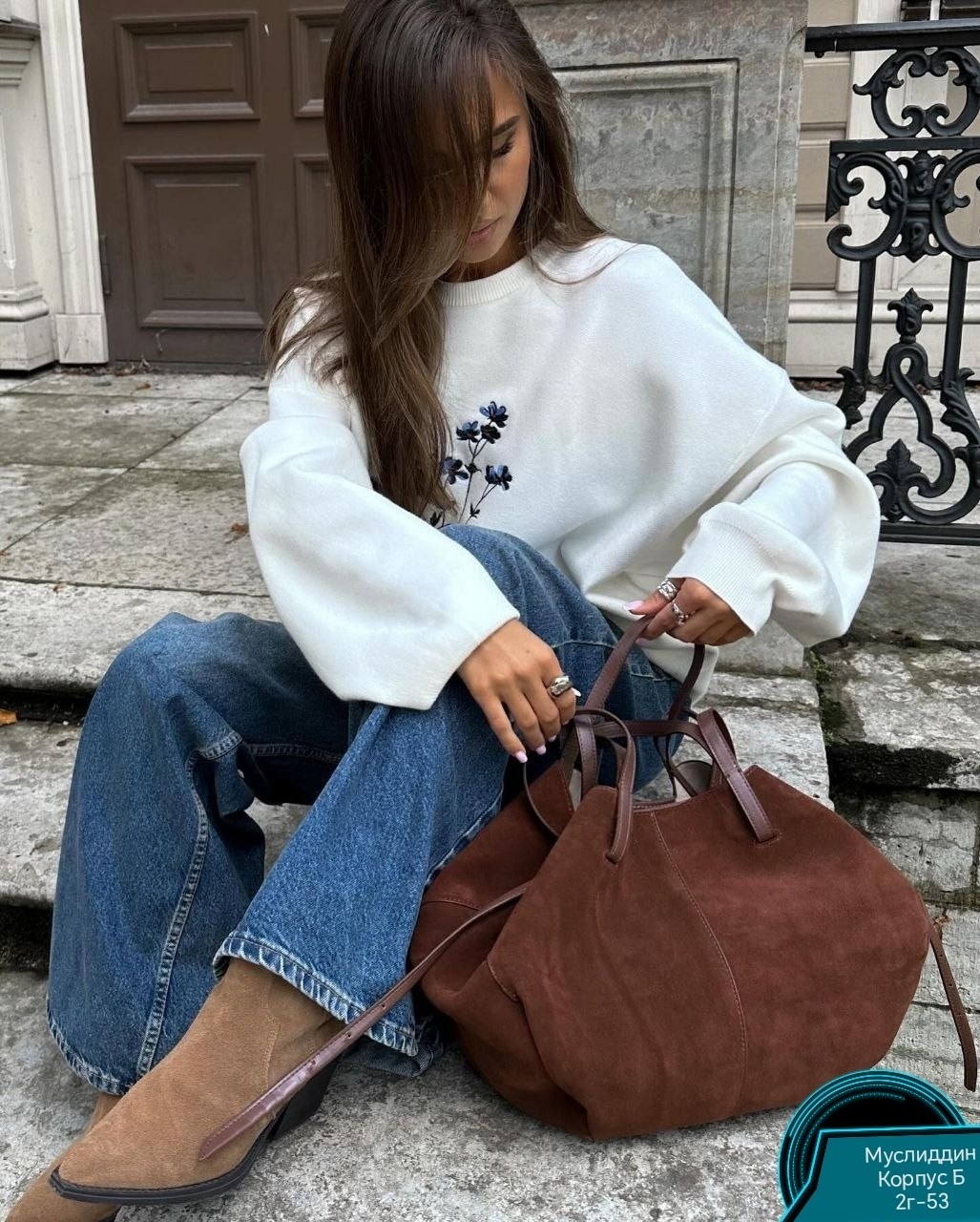 модный женский свитер,свитер с вышивкой,пуловер оверсайз,свитер оверсайз женский,свитер с цветочной вышивкой
