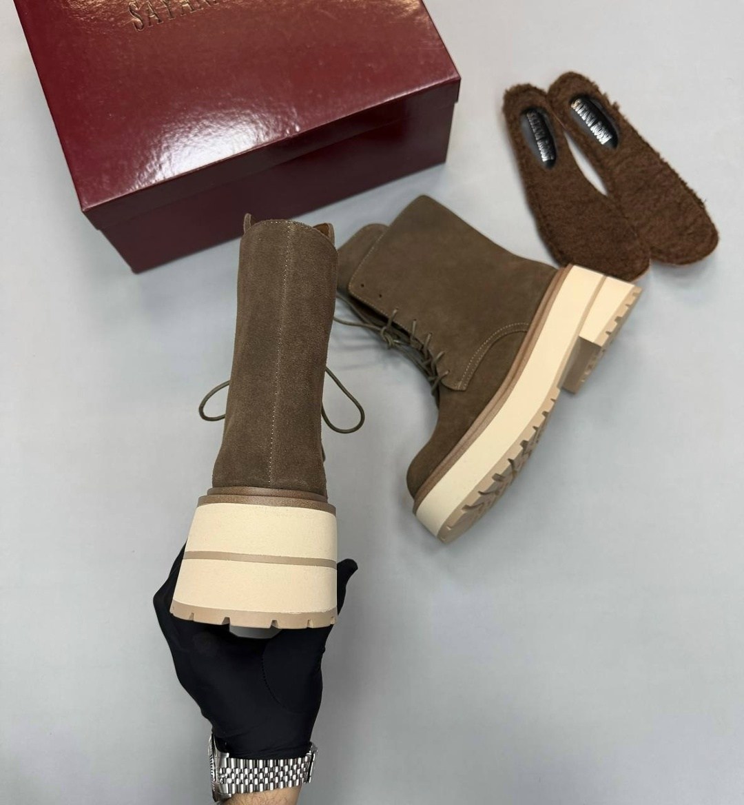 ,ботинки женские,модные ботинки,зимняя  женская,женская