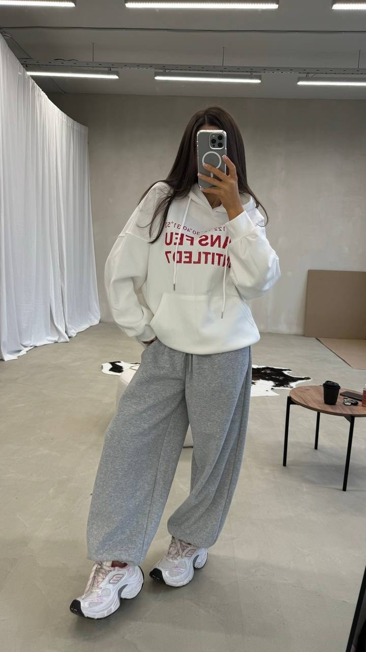 спортивные брюки оверсайз,спортивные штаны оверсайз,широкие брюки,брюки оверсайз,брюки свободные спортивные