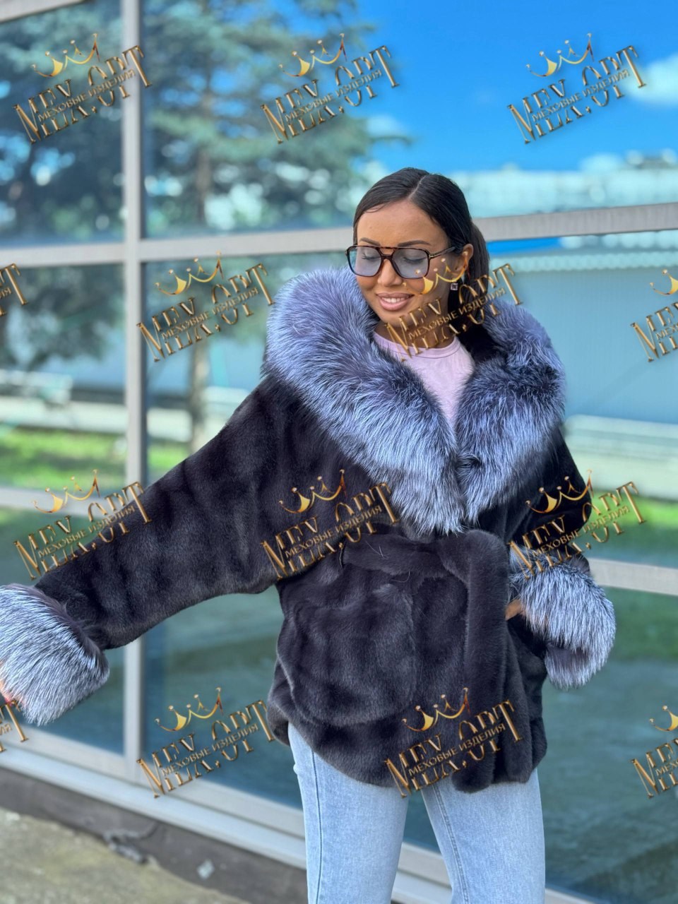 мех чернобурка,женская шуба,шубка,шуба норковая с капюшоном,мех песец