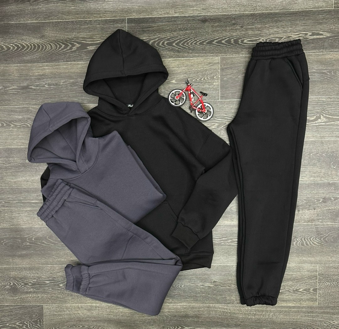 мужской спортивный костюм на флисе,спортивные костюм,костюм на флисе мужской,мужские спортивные костюмы,костюм на флисе