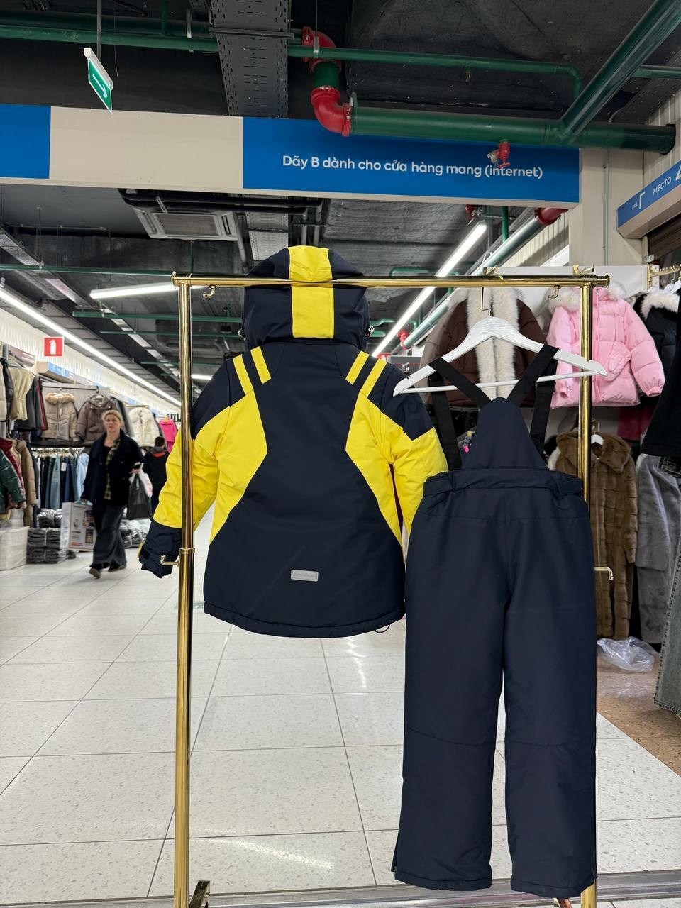 горнолыжный костюм для девочек,горнолыжный костюм детский,горнолыжные костюмы,зимний костюм для девочек,горнолыжные костюмы женские