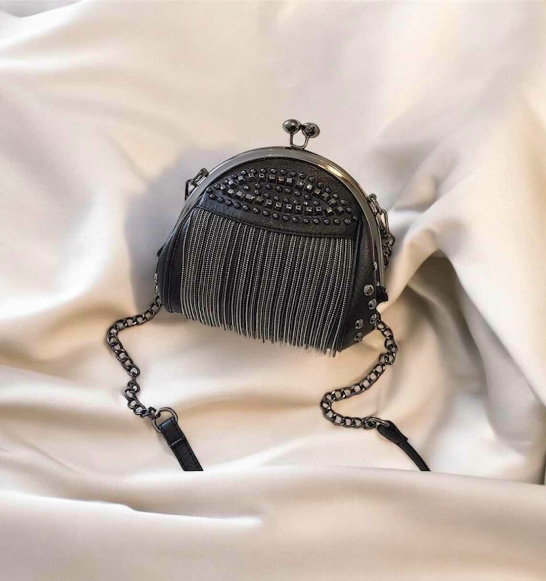 сумка женская с клепками,сумка эко кожа,сумка,сумочка,модная сумка