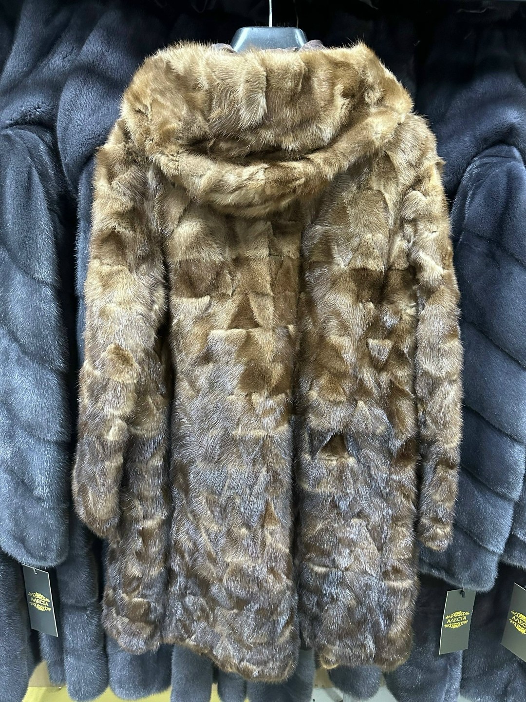 шуба из кусочков норки,норковая шуба,норка шуба,женская шуба,шуба натуральные