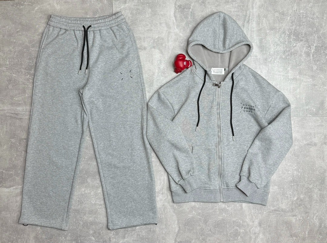 спортивный костюм brunello cucinelli,спортивные костюм,мужские спортивные костюмы,спорт костюм