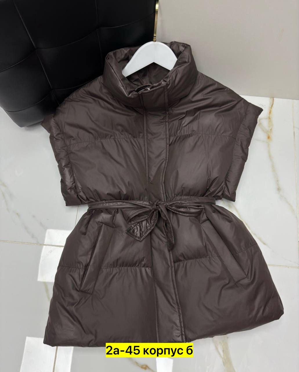 жилетка на синтепоне,демисезонная жилетка,жилет на синтепоне,жилетка женская,женские жилеты