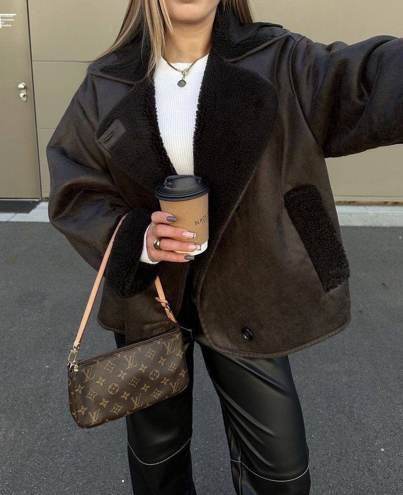 дубленка оверсайз женская,стильная дубленка,дубленка оверсайз,дублёнка авиатор,дубленка женская