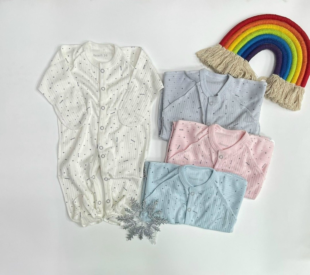 вязаный комбинезон детский,новогодний комбинезон,комбинезон детский,комбинезон для новорожденного,рождественский комбинезон