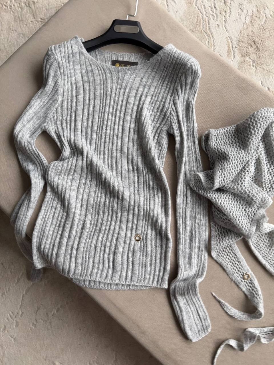 стильный джемпер,вязаная шапка,шляпа женская,перчатки шерстяные