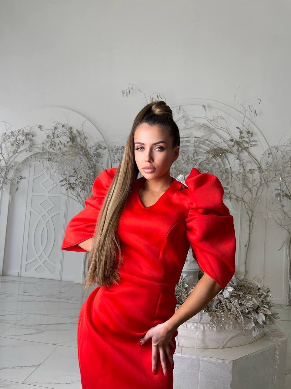 платье красное,красивая платье,платье с объемными рукавами,красное платье с объемными рукавами,вечернее платье красное