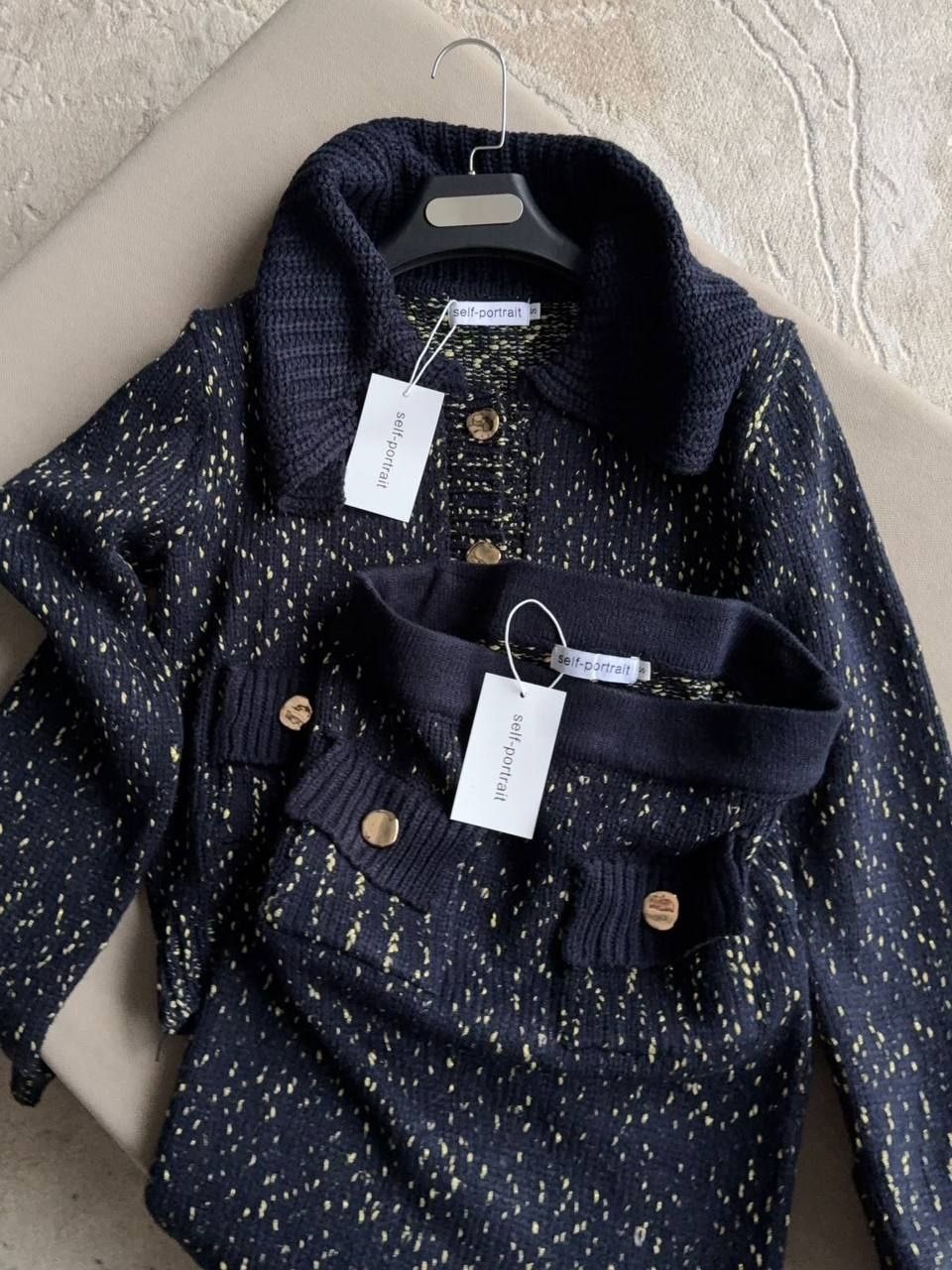 синий твидовый жакет,женский твидовый костюм,твидовые костюмы,твидовый костюм с юбкой,пиджак твидовый