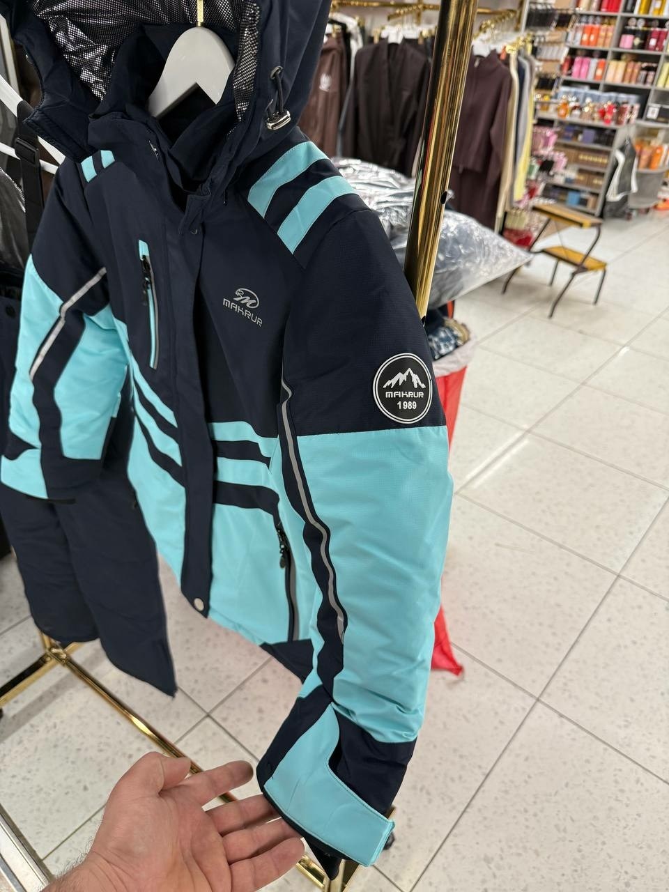 горнолыжные костюмы,зимний костюм для мальчика,демисезонная куртка,куртка горнолыжная,куртка для мальчика