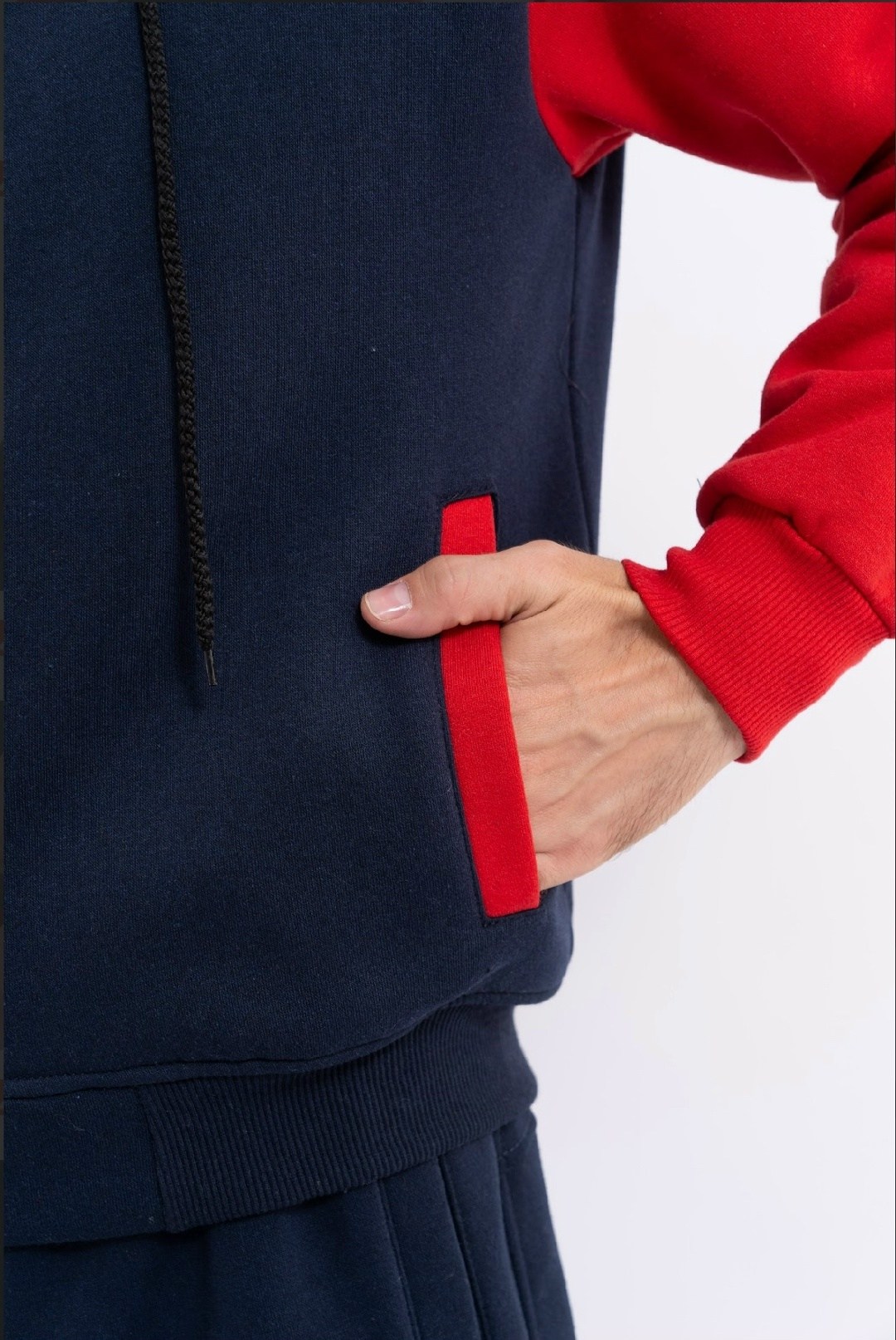 мужской спортивный костюм на флисе,спортивные костюмы мужские,костюмы спортивные,костюм на флисе,мужской спортивный костюм с начёсом