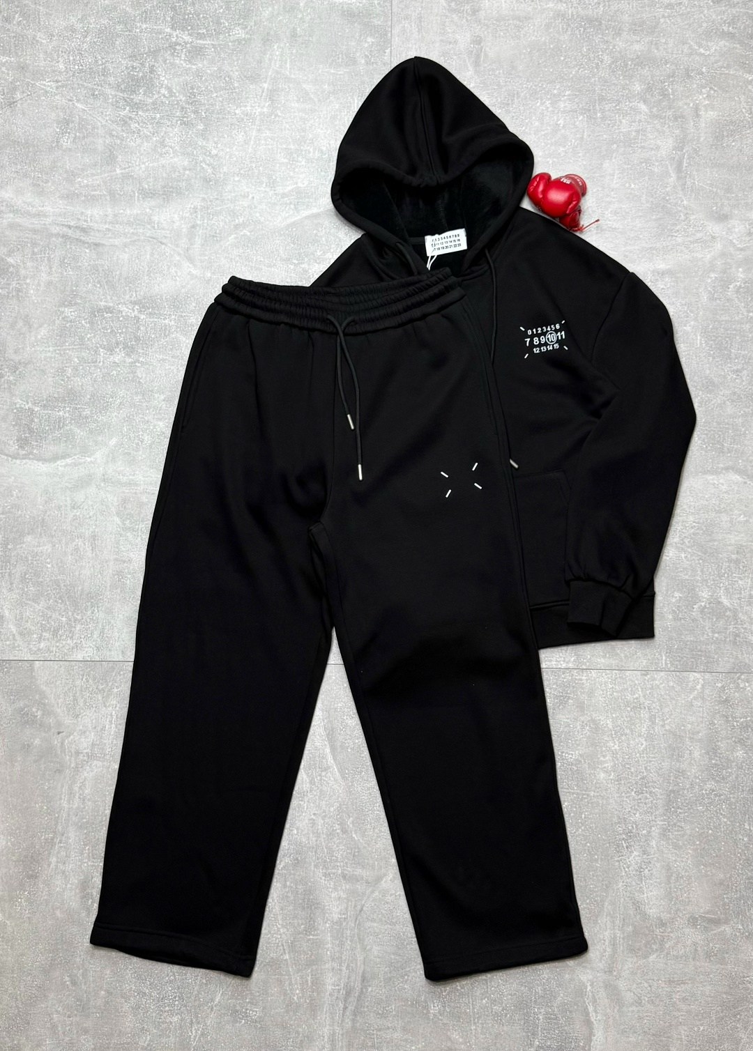 спортивный костюм brunello cucinelli,спортивные костюм,мужские спортивные костюмы,спорт костюм