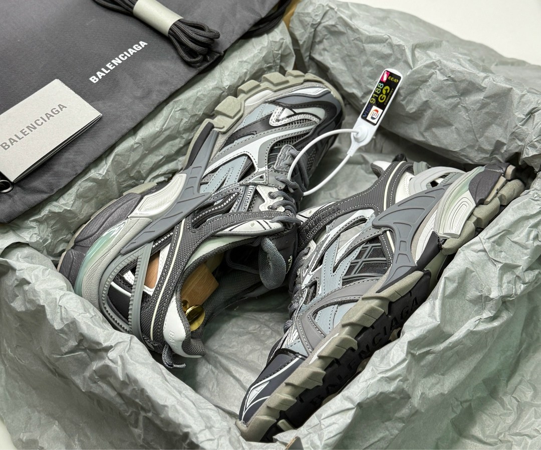 кроссовки balenciaga track,кроссовки balenciaga track balenciaga,кроссовки balenciaga,кроссовки женские balenciaga,кроссовки баленсиага трак