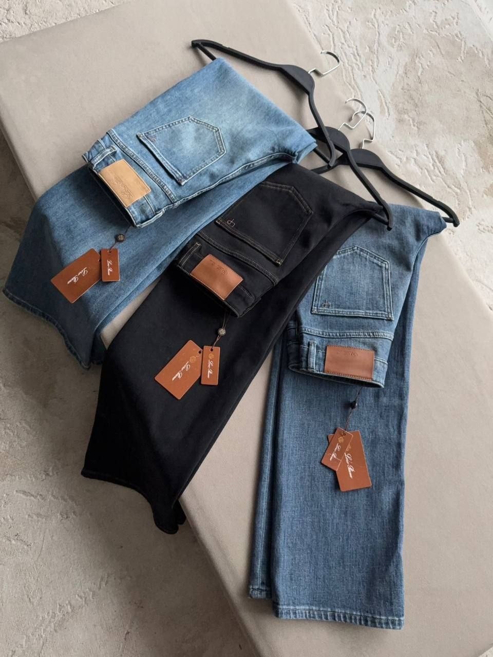 мужские джинсы,джинсы для мужчин,джинсы брюки,классические мужские джинсы,одежда джинсы