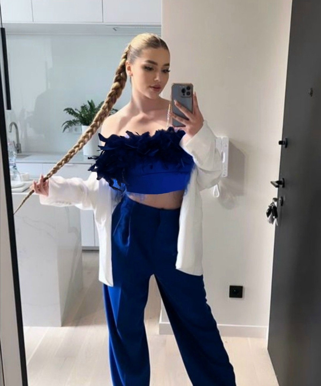 вечерние комбинезоны,костюмы женские,женские комбинезоны,комбинезон женский вечерний,женские костюмы из топа