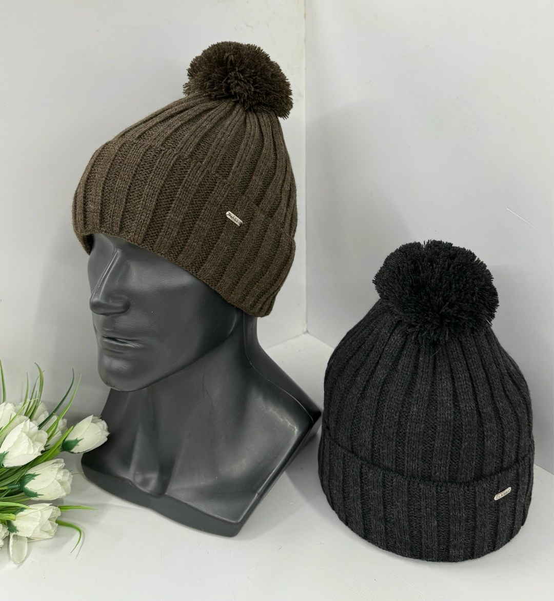 шапка мужская вязаная с помпоном,шапка вязаная для мальчика,шапка вязаная,шапка мужская,мужская шапка с помпоном