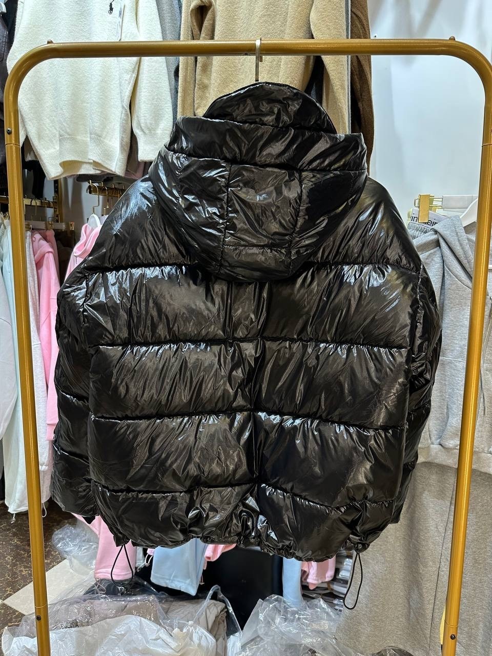 теплая куртка,зимние куртки женские,женские пуховики,куртка пуховик,куртка модная