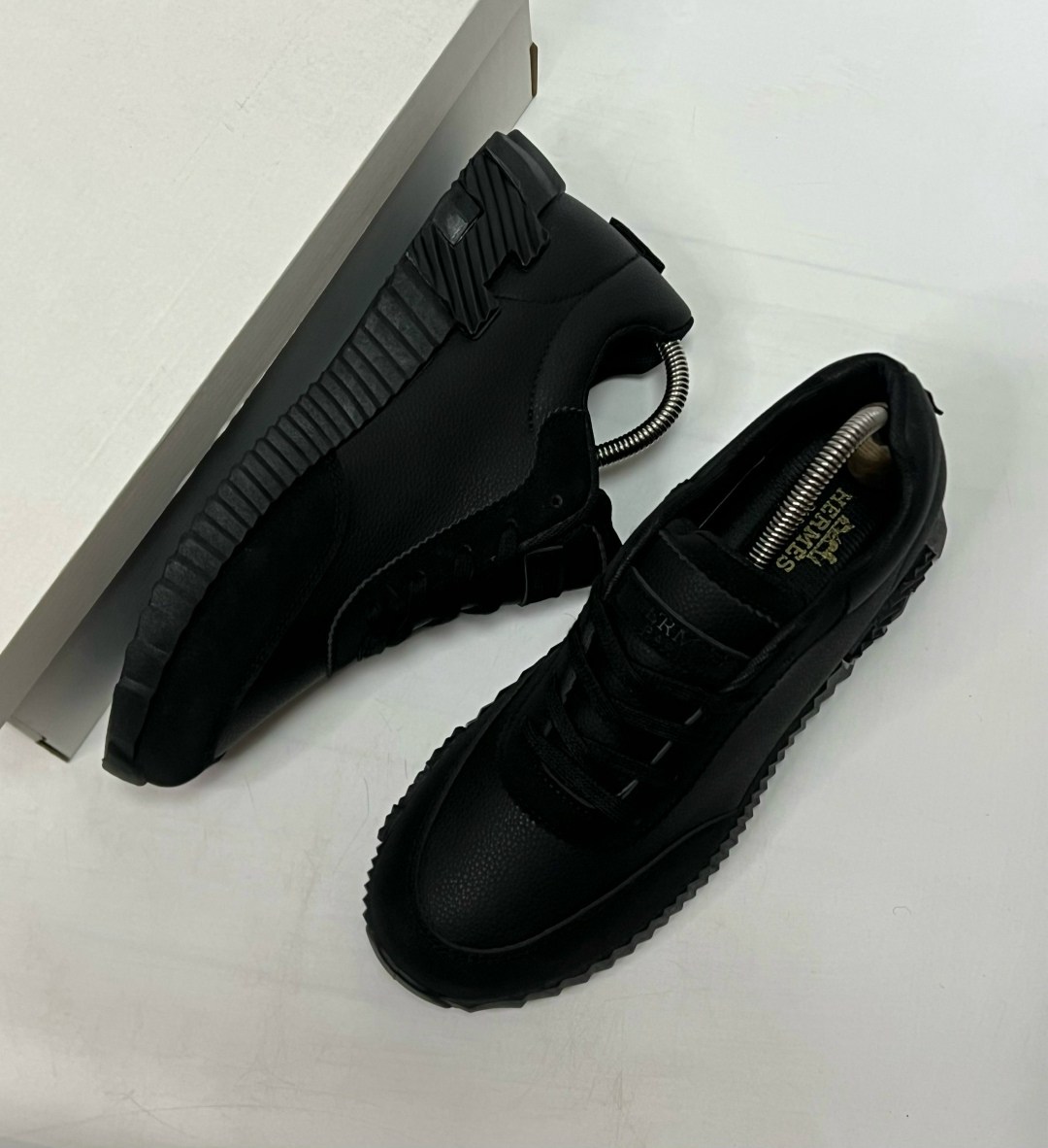 ,кроссовки hermes,мужские кроссовки,кроссовка мужской,низкие кроссовки