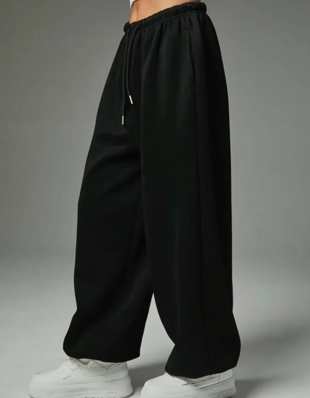 спортивные брюки оверсайз,спортивные штаны оверсайз,широкие брюки,брюки оверсайз,брюки свободные спортивные