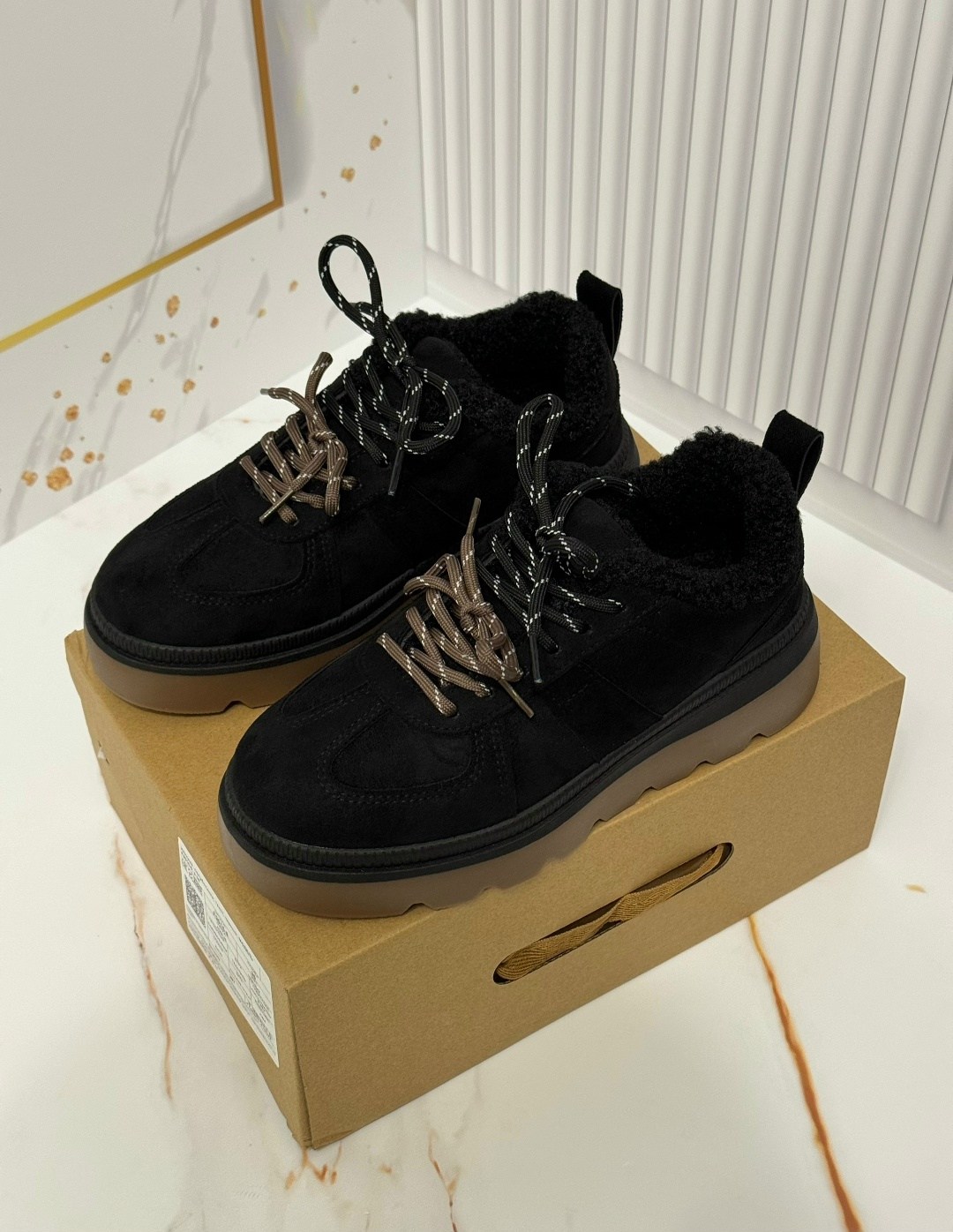 ,модели обуви,повседневная ,ботинки спортивные,зимняя  женская