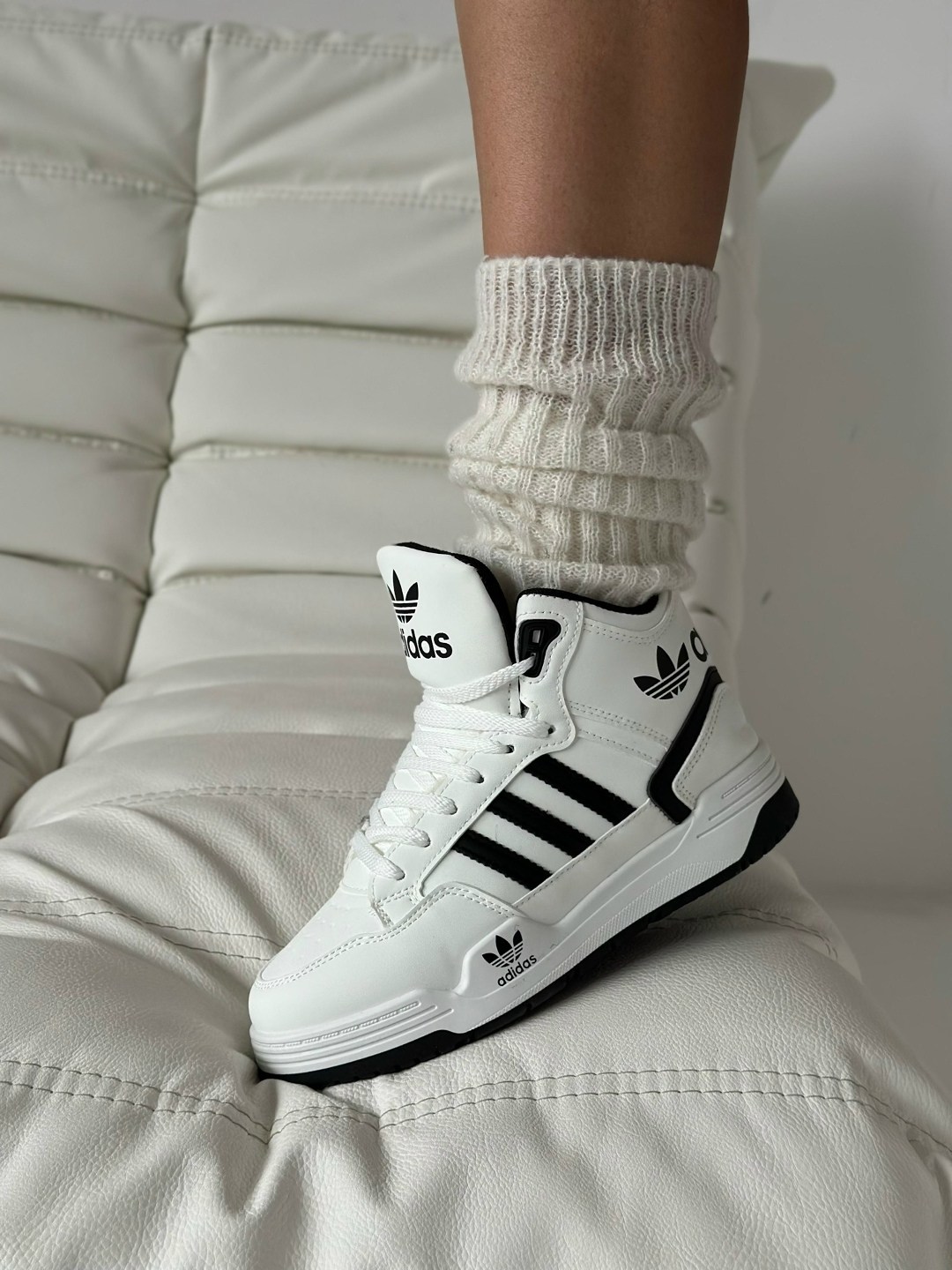 кроссовки adidas,кроссовки зимние adidas,кроссовки адидас на высокой подошве,кроссовки,высокие кроссовки adidas