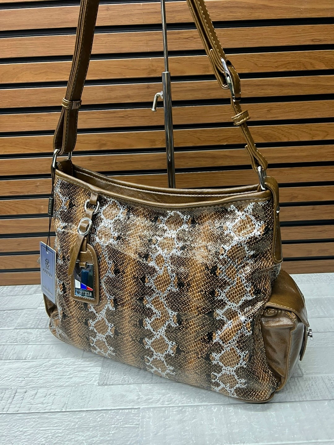 сумка,сумки женская,модная сумка,сумка женская натуральная кожа,сумки женская кожаная