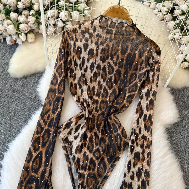 боди змеиный принт,боди женский с длинным рукавом,принт змеиная кожа,боди с воротником,боди vitoricci змеиный принт