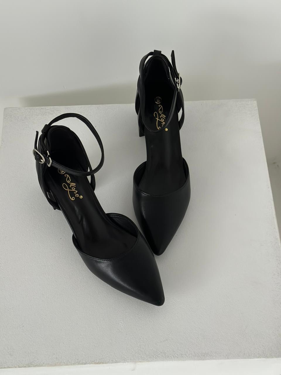 женская ,каблуки туфли,модные туфли,туфли женские на каблуках,туфли с ремешками