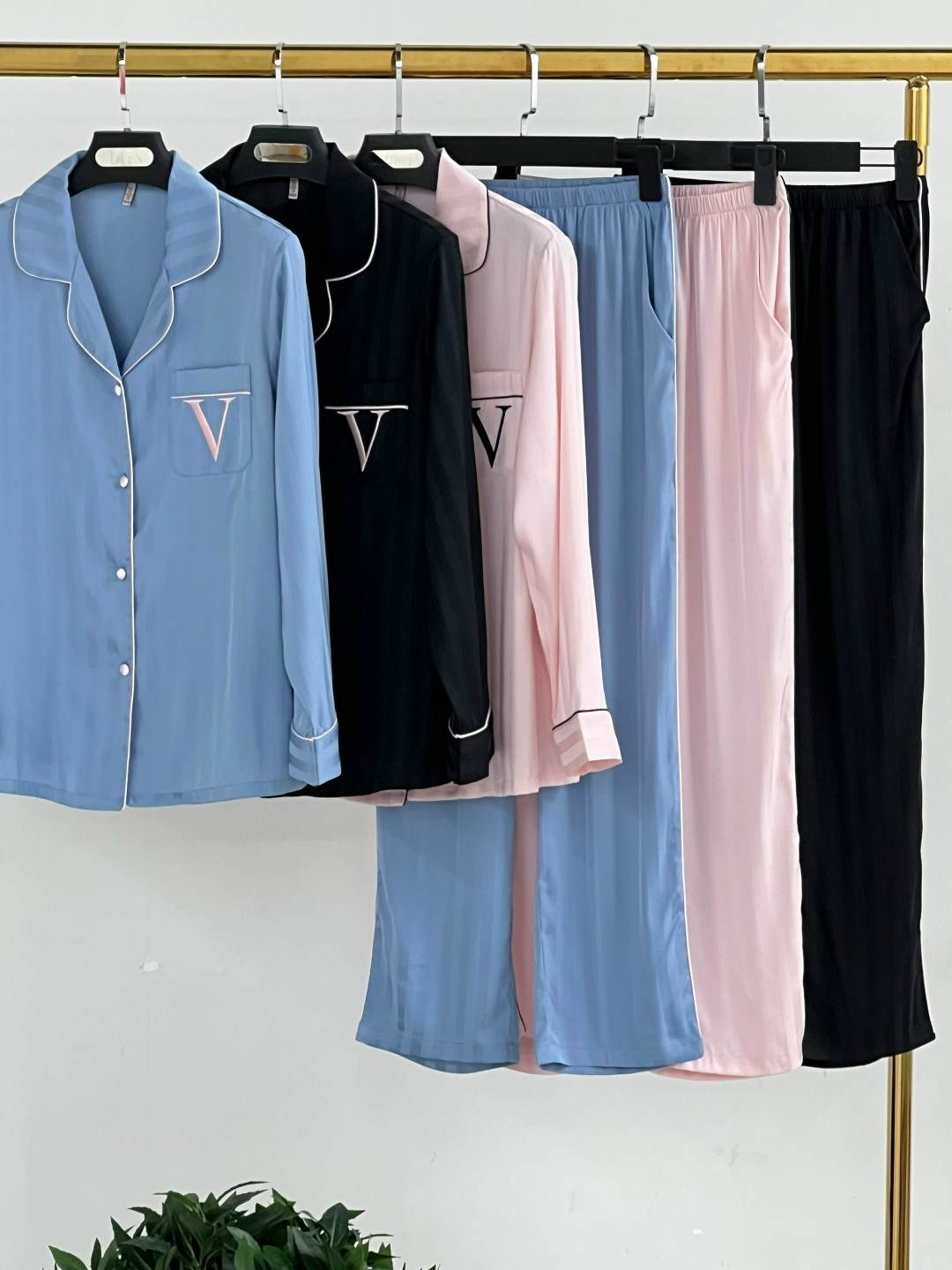 женская пижама,пижама комплект,пижама женская атласная,пижама виктории сикрет,пижама женская с штанами