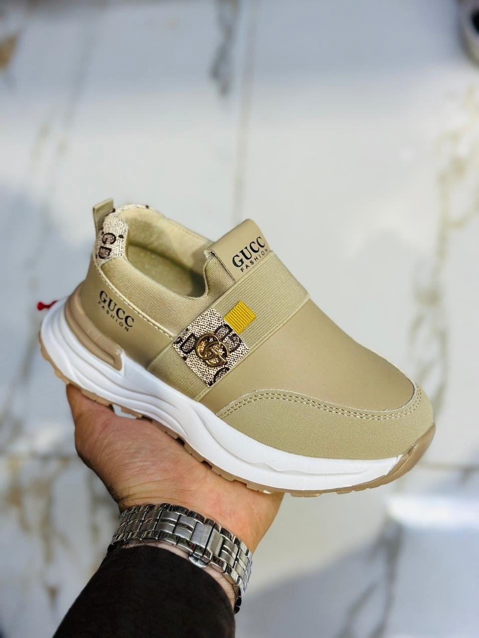 ,женские кроссовки,кроссовки для женщин,спортивная , женская