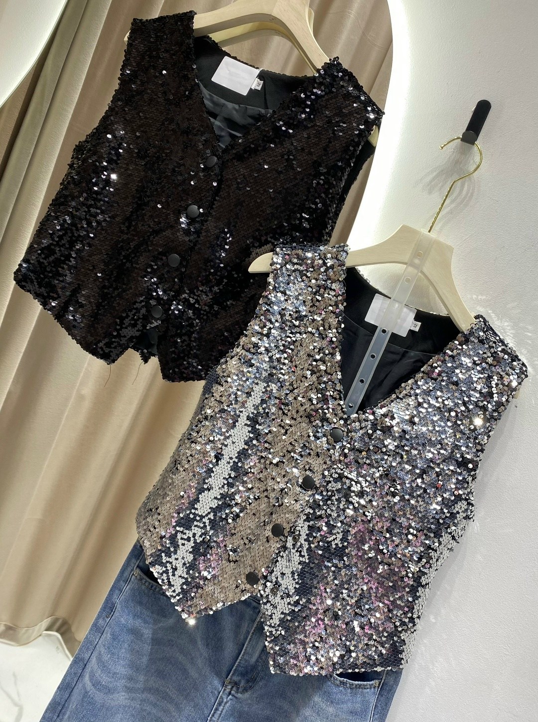 пиджак блестящий,блестящая куртка,куртка модная,куртка с блестками