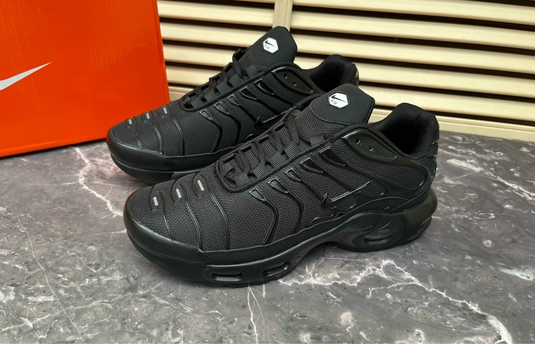 кроссовки тн,кроссовки nike air max plus tn,nike air max tn plus black,кроссовки,nike air max plus triple black