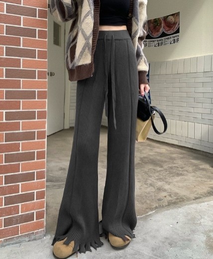 трикотажные брюки,вязаные брюки,широкие трикотажные брюки,брюки с широкими штанинами,женские широкие брюки