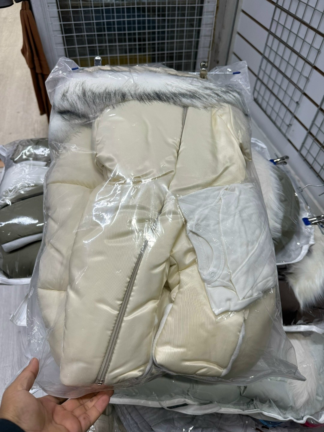 конверт на выписку зимний,комплект на выписку зимний,зимний конверт,конверт для новорожденного,комплект на выписку